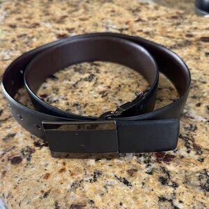 SwissGear Black Leather Belt